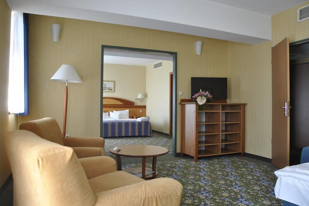 Vitalmed Hotel Sárvár Eksteriør billede