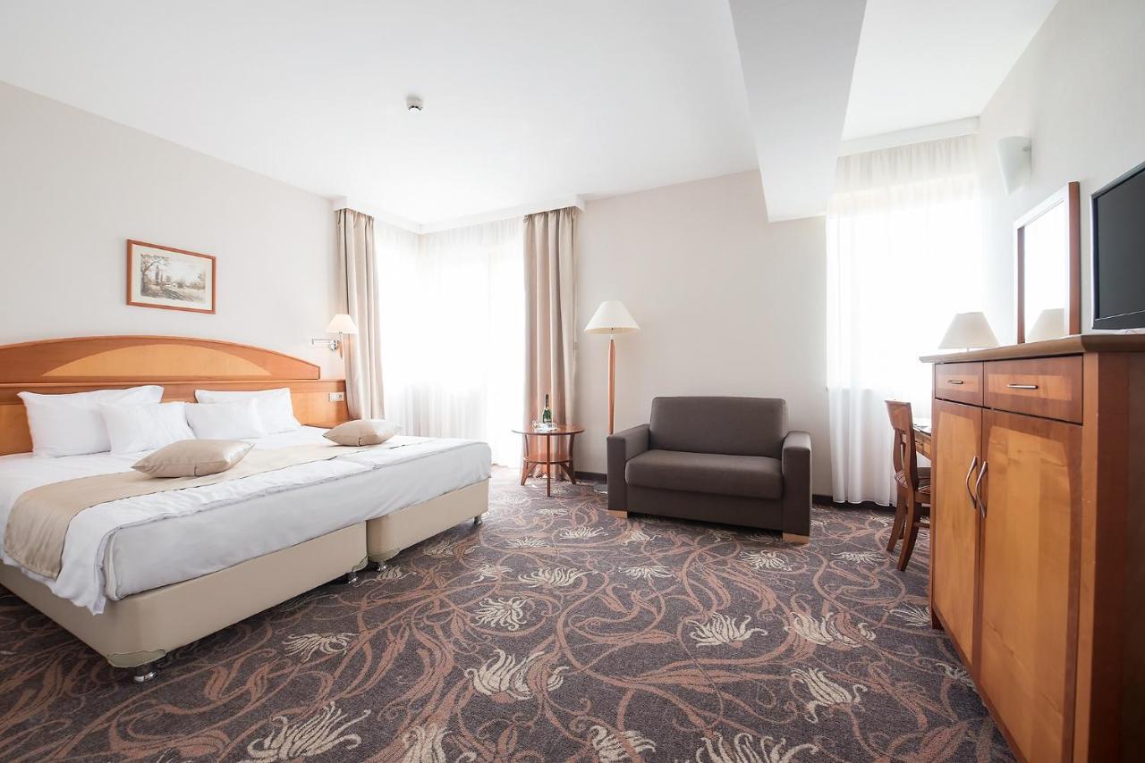Vitalmed Hotel Sárvár Eksteriør billede