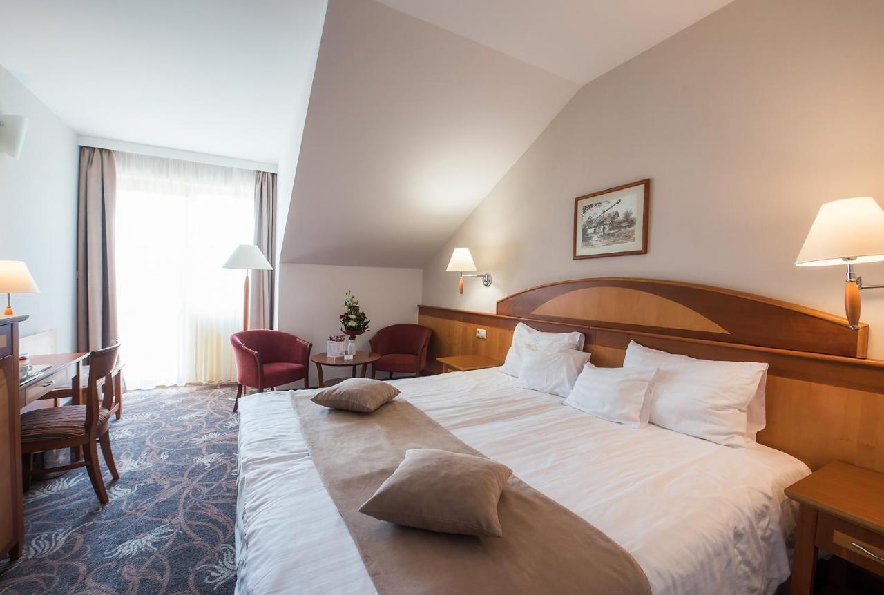 Vitalmed Hotel Sárvár Eksteriør billede